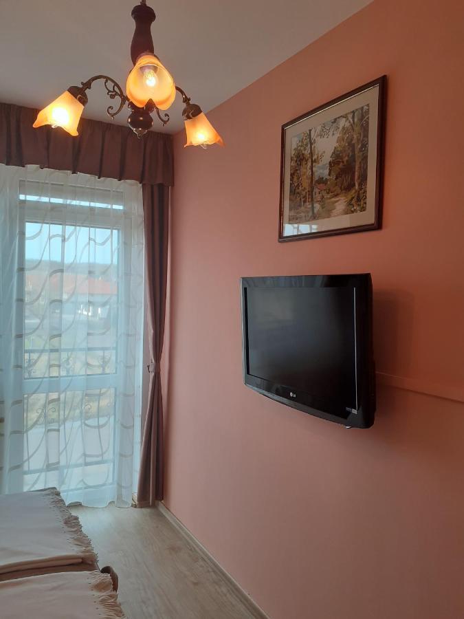 Pacsirta Vendeghaz Hotel Egerszalók Exterior foto